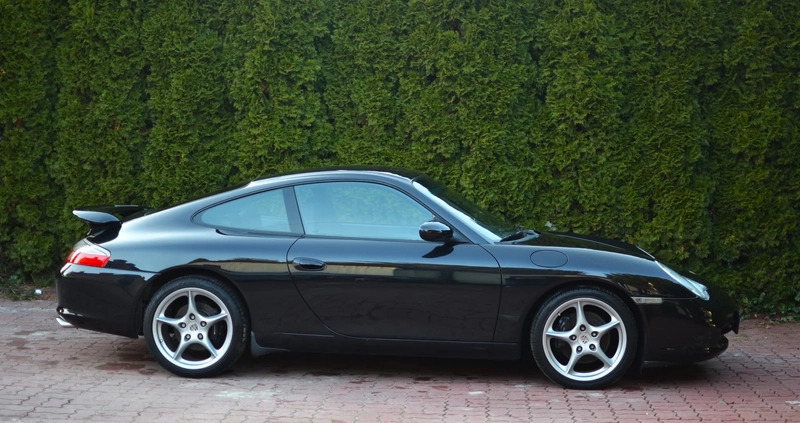 Porsche 911 cena 169000 przebieg: 77600, rok produkcji 2003 z Wieruszów małe 56